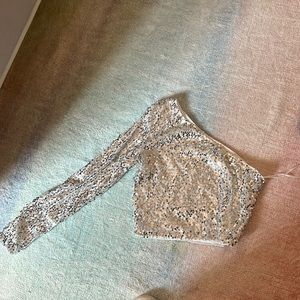 sparkely one arm too